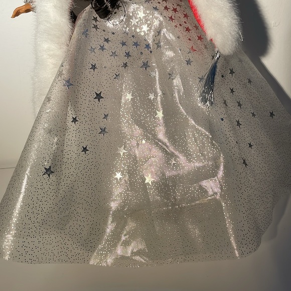 Vintage 2000 Winter Barbie. Special edition collector’s item - Picture 3 of 4